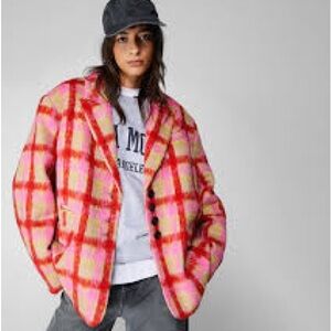 Pink plaid Jacket NASTYGAL